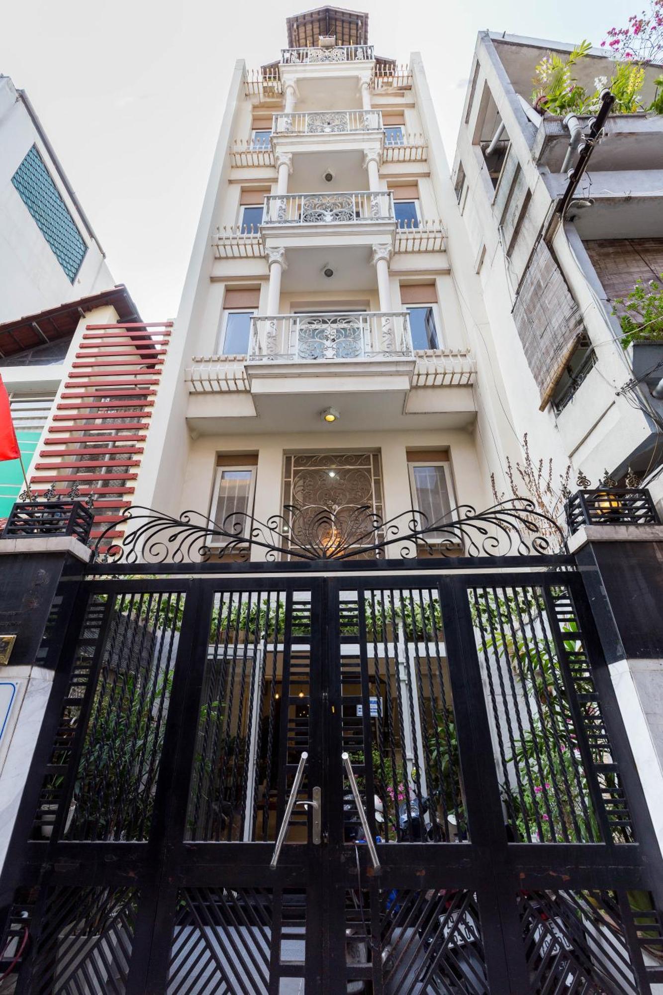 Nina Ho Chi Minh City