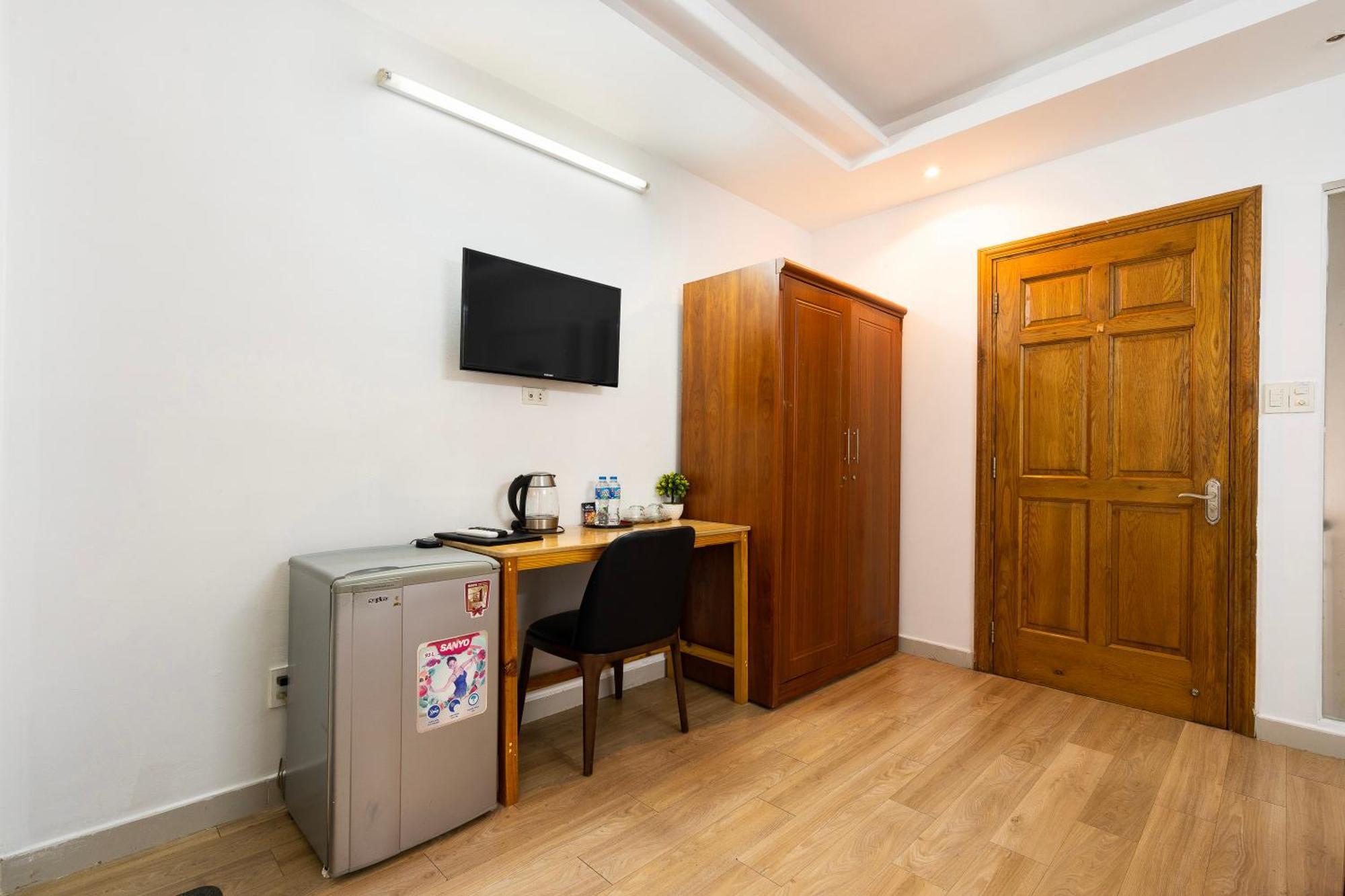 Ở trọ Nina Home- De Tham Street, D1
