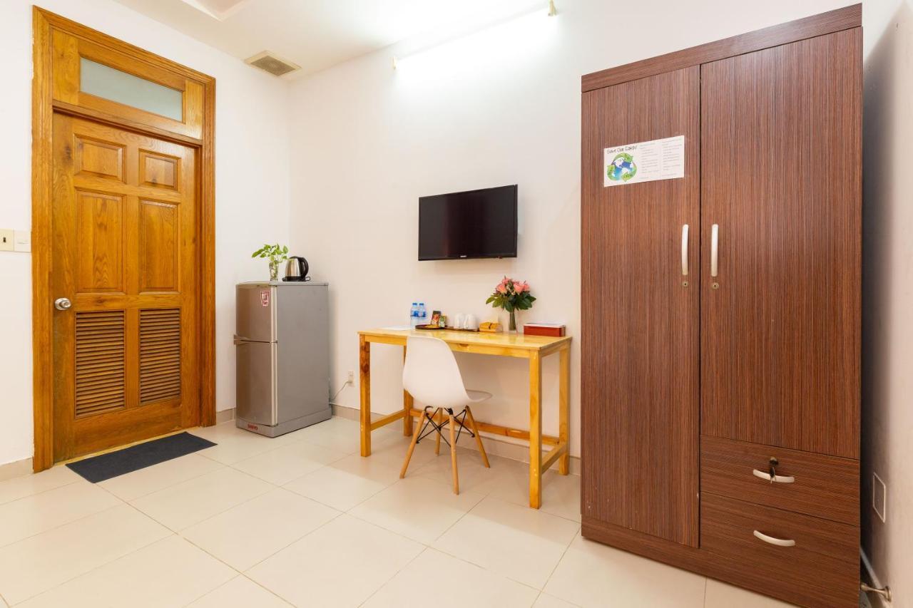Ở trọ Nina Home- De Tham Street, D1 TP. Hồ Chí Minh